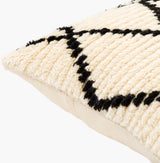 Benisouk Accent Pillow BES-002 in Cream, corner detail