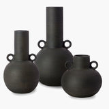 Acanceh Vase CCH-001 in Black, front view