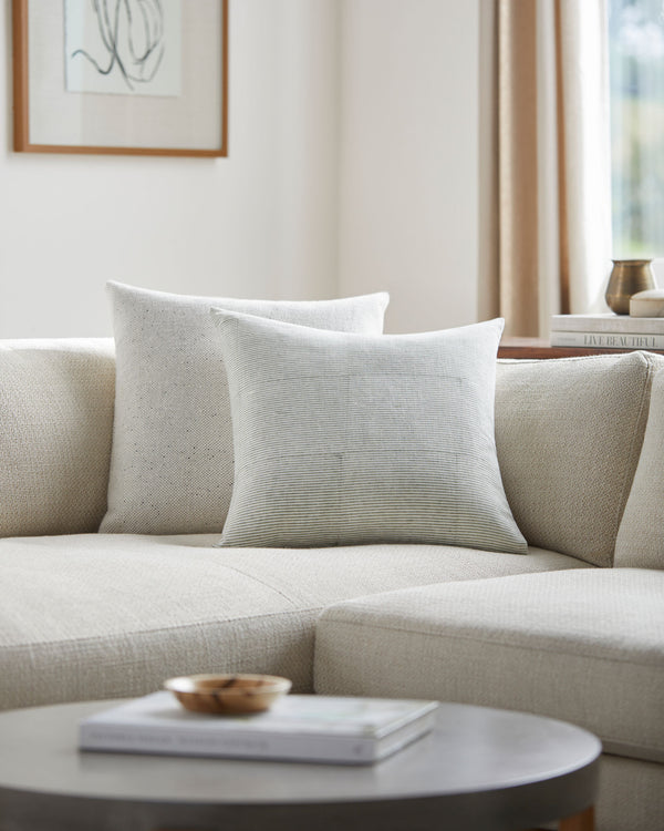 Chateau de Chic Accent Pillow