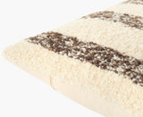 Kavre Accent Pillow KVRE-002 in Ivory, corner detail
