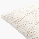 Merdo Accent Pillow MDO-001 in White, corner detail