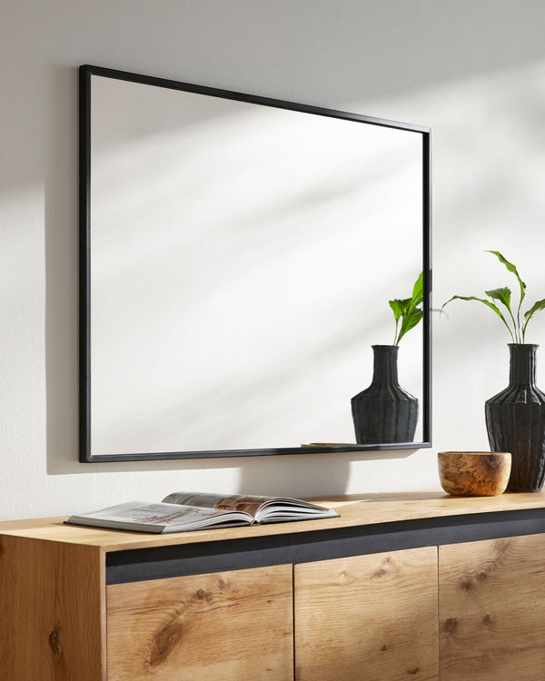 Carmen Accent Mirror RME-003, styled in a room